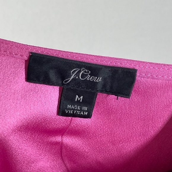J. Crew Pink Ruffle Satin Crepe Ruffle Neck Tank Top Blouse Shirt Barbie - M - Picture 3 of 5